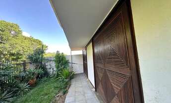 Imagem 2: Sobrado à venda em rua pública, Jardim Quebec, Londrina, PR