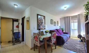 Imagem 2: Apartamento de 2 dormitórios, no bairro Humaitá, em Porto Alegre