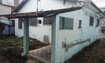 Imagem 5: Casa de frente para a Rua Cândido Benício em ponto comercial, ideal para investidores