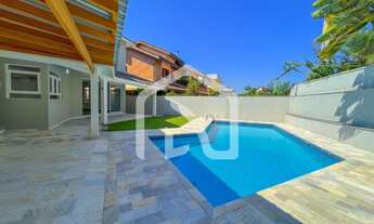 Imagem 2: Casa com 5 suítes à venda, 422 m² por R$ 3.150.000 - Residencial Onze (Alphaville) - Santa