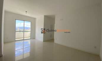 Imagem 3: Apartamento para Venda em Florianópolis, Capoeiras, 3 dormitórios, 1 suíte, 2 banheiros, 2