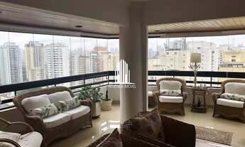 Imagem 4: Apartamento à venda com 4 dormitórios e 4 vagas