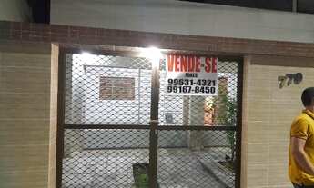 Imagem: Casa à venda na Avenida São Sebastião