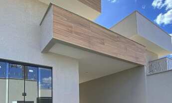 Imagem 2: CASA A VENDA COM 2/4