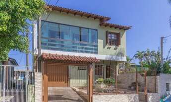 Imagem: Porto Alegre - Casa Padrão - Sarandi