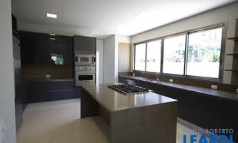 Imagem 15: CASA EM CONDOMÍNIO - TAMBORÉ - SP