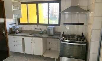 Imagem 2: Apartamento à venda, com 129m², 03 dormitórios, 02 banheiros, sala, cozinha, localizada na