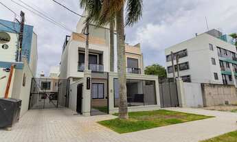 Imagem 3: Casa De Alto Padrão em Condomínio, 3 Suítes, 2 Vagas no Água Verde