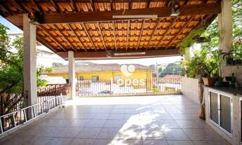 Imagem 6: Casa com 4 dormitórios à venda, 247 m² por R$ 750.000,00 - Vila Aguiar - São Roque/SP