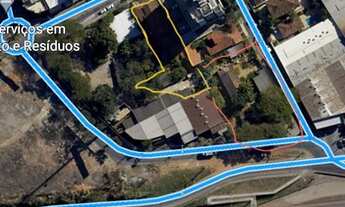 Imagem 6: Casa em Betim com quatro quartos No Centro - Ótimo ponto comercial