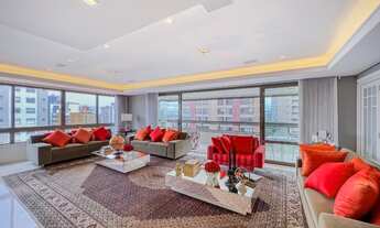 Imagem: PORTO ALEGRE - Apartamento Padrão - Três