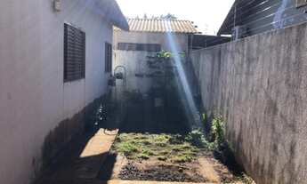 Imagem 2: Casa para venda possui com 3 quartos em Marco - Belém - Pará