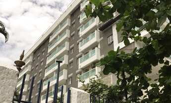 Imagem 2: Apartamento à venda no Pechincha possui 56m², com 2 quartos sendo 1 suíte, varanda gourmet