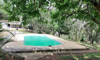 Imagem 2: Fazenda/Sítio/Chácara para aluguel tem 230 metros quadrados com 3 quartos