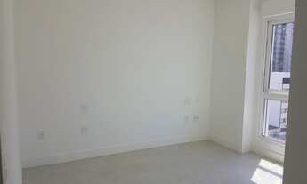 Imagem 4: Edifício Camboas. Apartamento de 3 quartos à venda com 2 vagas de garagem privativa no Cen