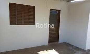 Imagem 2: Casa para aluguel, 2 quartos, Tibery - Uberlândia/MG