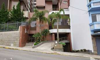 Imagem 2: Lindo e amplo semi mobiliado de 3 dorm com suíte