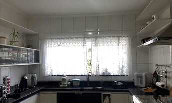 Imagem 6: Sobrado próximo ao Metrô Tucuruvi com 3 dormitórios sendo 2 suítes e 2 vagas