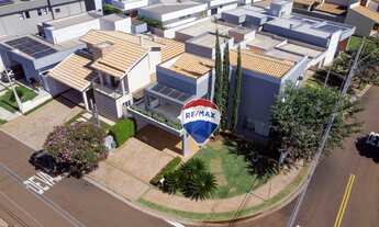 Imagem 2: Sobrado com 3 suítes com closet à venda por R$1.100.000 - Residencial Village Damha II, Ar