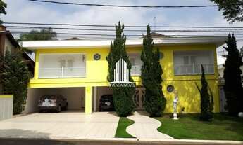 Imagem: Casa assobrada no Residencial Alphaville