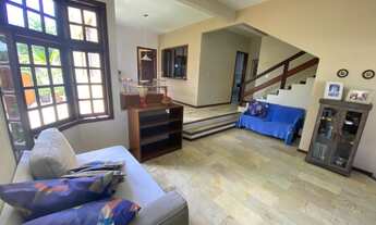 Imagem 3: Casa com três quartos + Edícula com 1 quarto e churrasqueira em terreno amplo no Porto da