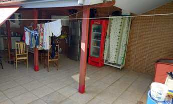 Imagem 5: Ótima casa,próximo a coca cola