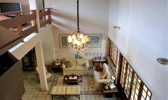 Imagem 7: Belíssima Casa no Centro de Guararema com mais de 1000m² de Área Construída em Terreno de