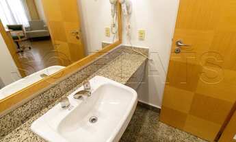 Imagem 7: Flat na charmosa Al. Lorena o Quality Hotel Paulista no pool para investimento