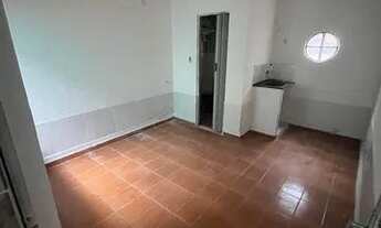 Imagem 2: Kitnet ótima localização gardenia azul