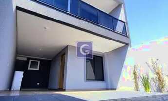 Imagem: Sobrado à venda no bairro Floresta - Cascavel/PR