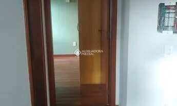 Imagem 5: PORTO ALEGRE - Apartamento Padrão - Jardim Itu