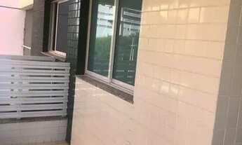 Imagem 3: 2 quartos, suíte com varandão e armários!! Ao lado do Hospital Mater Dei