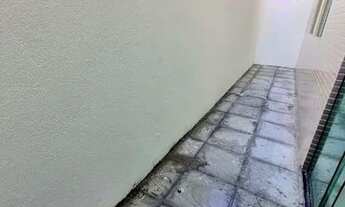 Imagem 2: Apartamento no BESSA,próximo escolinha Flamengo, térreo com quintal, 2 quartos 1 suite