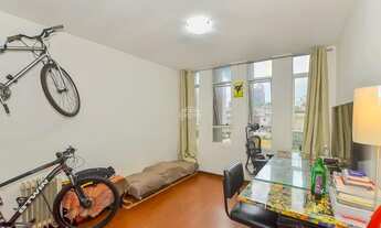 Imagem 5: Apartamento para venda tem 40 metros quadrados com 1 quarto em Centro - Curitiba - PR