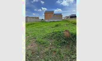 Imagem 1: Lote Plano no Lívia I