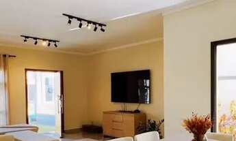 Imagem 6: Casa de condomínio térrea para aluguel tem 150 metros quadrados com 3 quartos