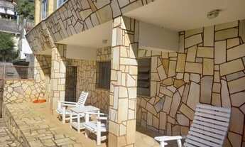 Imagem 4: Casa Petrópolis, Vila Militar, localizada na melhor rua do bairro