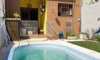 Imagem 2: Casa para Venda - 185m², 3 dormitórios, sendo 1 suites, 2 vagas - Bahamas