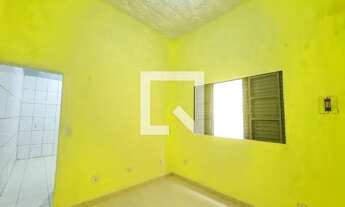 Imagem 2: Casa para Aluguel - Jardim Santa Adelia, 1 Quarto, 40 m2