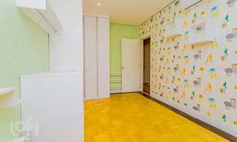 Imagem 5: PORTO ALEGRE - Apartamento Padrão - Partenon