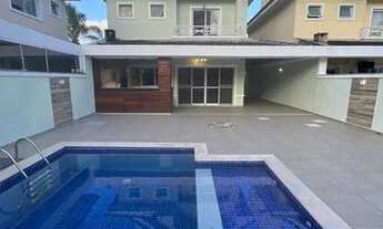 Imagem 1: Casa de condomínio para aluguel com 260 metros quadrados com 4 quartos