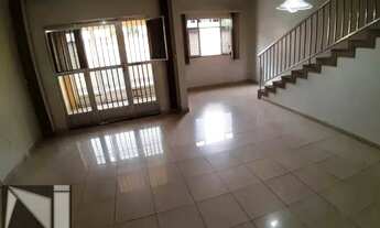 Imagem 4: Alugo ou Vendo Casa no Centro de Nilópolis