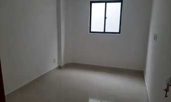 Imagem 5: Apartamento com 2 quartos térreo com área privativa no Bessa