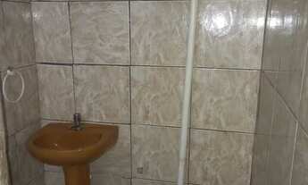 Imagem 4: Aluga-se kitnet Casa com 1 dormitório