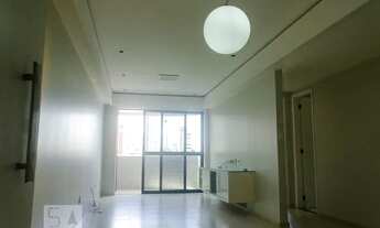 Imagem 2: Apartamento para Aluguel - Madalena, 2 Quartos, 89 m2