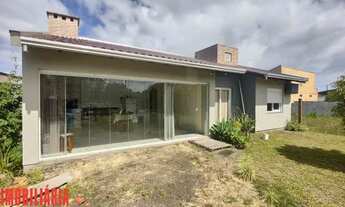 Imagem: Casa 02 dormitórios localizada em ótima