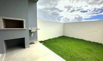 Imagem 2: Casa para venda com 145 metros quadrados com 3 quartos em Rio Tavares - Florianópolis - SC