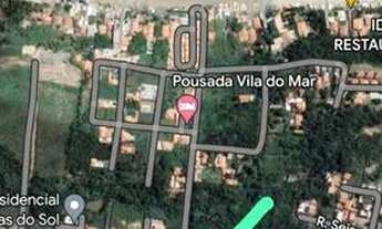 Imagem 4: Terreno murado documentado a 400m da praia do meii