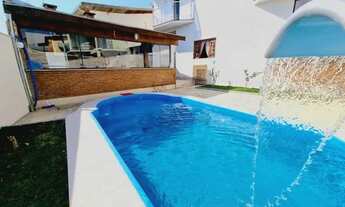 Imagem 2: Casa para Venda em Taubaté, Campos Eliseos, 3 dormitórios, 1 suíte, 2 banheiros, 4 vagas