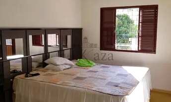 Imagem 4: Sobrado para venda tem 280 metros quadrados com 3 quartos